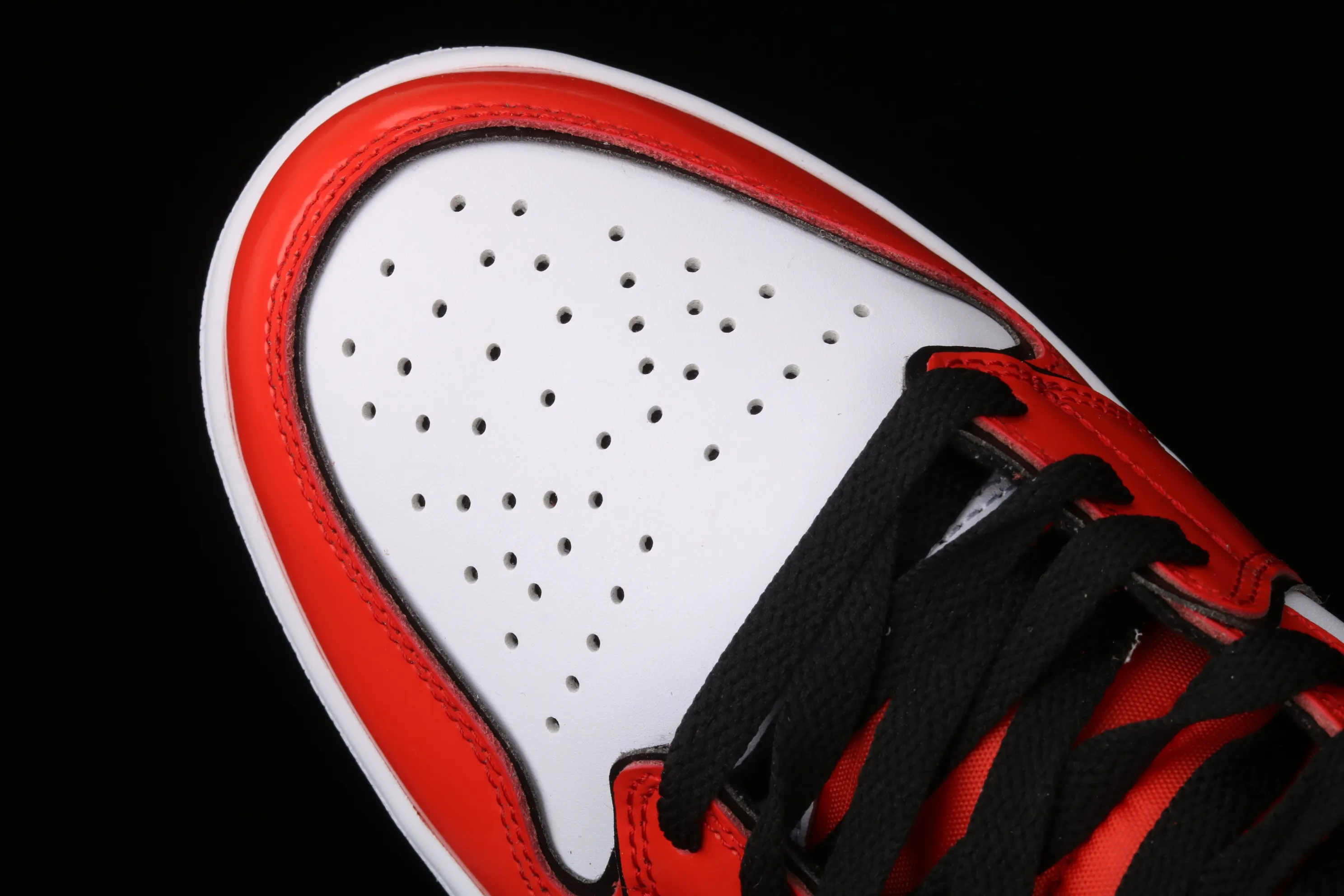 All categories Air Jordan Jordan series basketball shoes Air Jordan 1 Mid Air Jordan 1 Mid AJ1 Joe 1 patent leather orange Zhongbang basketball shoes DD6834-802